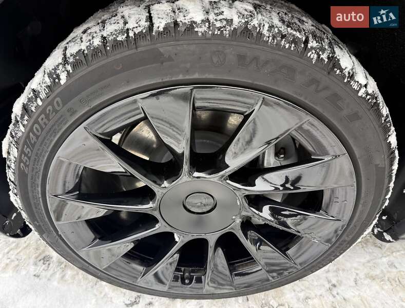 Внедорожник / Кроссовер Tesla Model Y 2023 в Белой Церкви