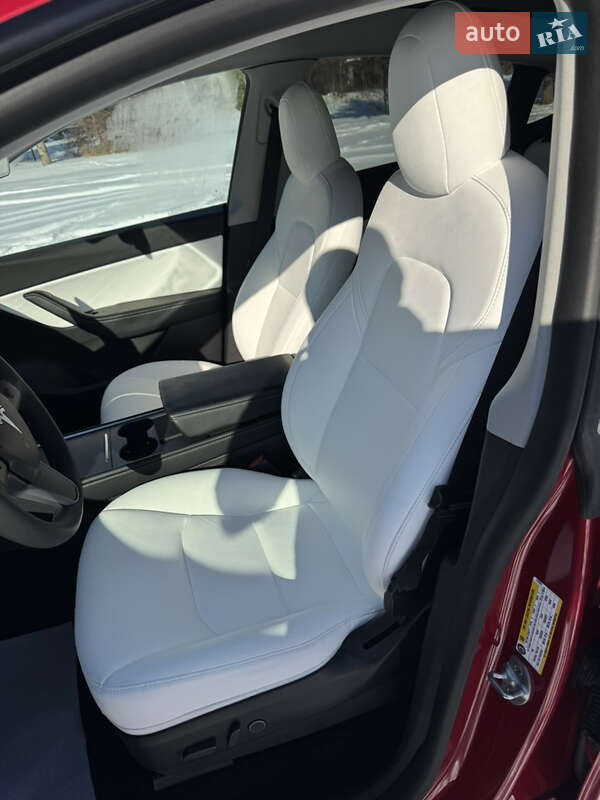 Позашляховик / Кросовер Tesla Model Y 2021 в Білій Церкві
