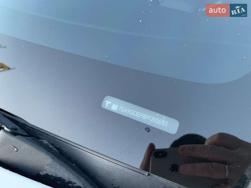 Внедорожник / Кроссовер Tesla Model Y 2023 в Киеве