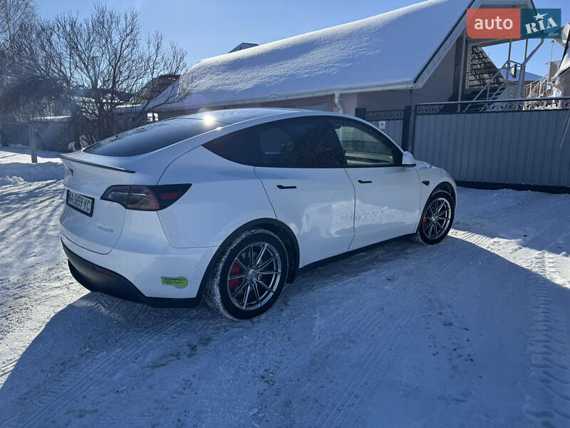 Внедорожник / Кроссовер Tesla Model Y 2023 в Киеве фото 6 Внедорожник / Кроссовер Tesla Model Y 2023 в Киеве