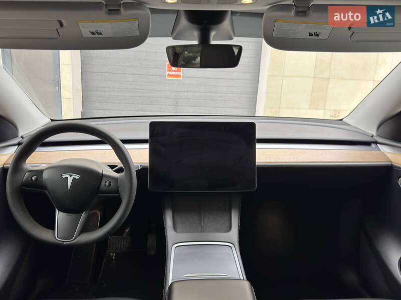Позашляховик / Кросовер Tesla Model Y 2023 в Львові