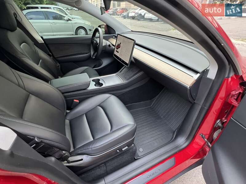 Внедорожник / Кроссовер Tesla Model Y 2021 в Киеве фото 4 Внедорожник / Кроссовер Tesla Model Y 2021 в Киеве