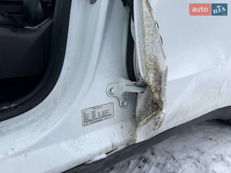 Позашляховик / Кросовер Tesla Model Y 2022 в Луцьку