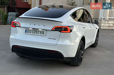 Внедорожник / Кроссовер Tesla Model Y 2023 в Тернополе