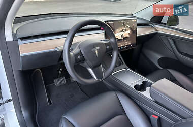 Внедорожник / Кроссовер Tesla Model Y 2023 в Тернополе