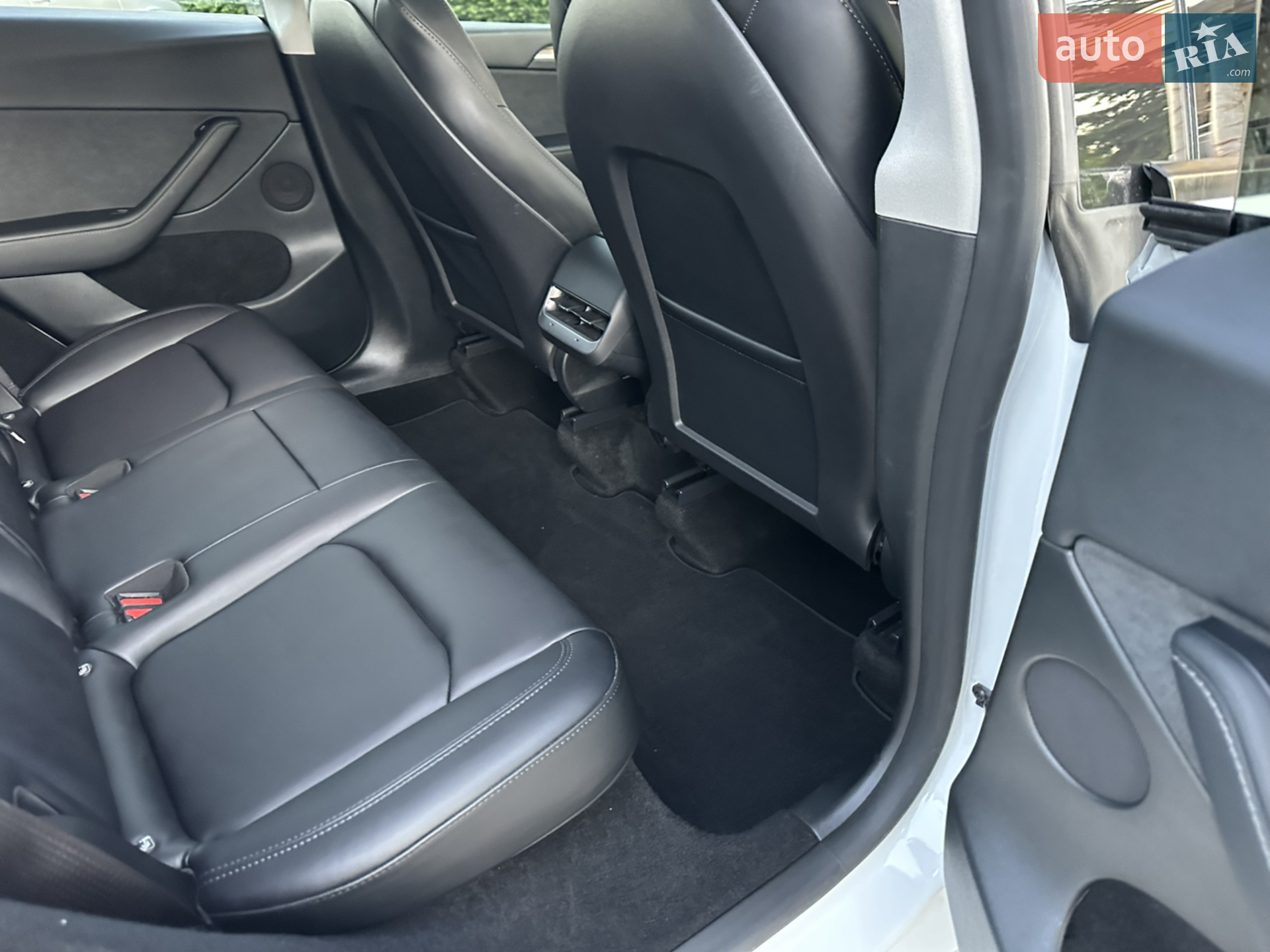 2023 Tesla Model Y - мініатюра 51