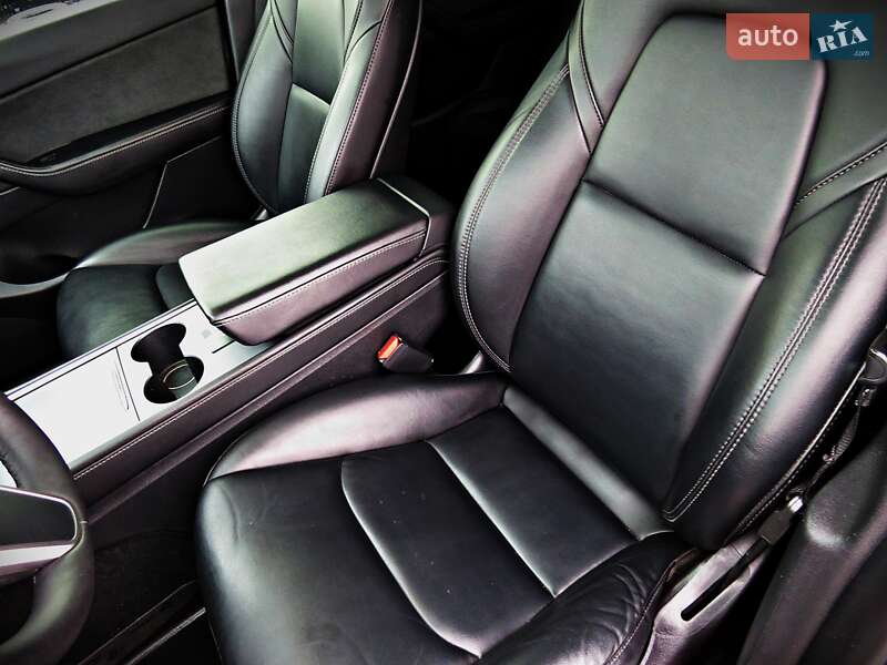 Внедорожник / Кроссовер Tesla Model Y 2022 в Черкассах фото 9 Внедорожник / Кроссовер Tesla Model Y 2022 в Черкассах