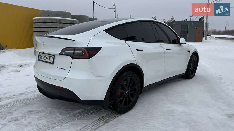 Внедорожник / Кроссовер Tesla Model Y 2022 в Гатном фото 12 Внедорожник / Кроссовер Tesla Model Y 2022 в Гатном