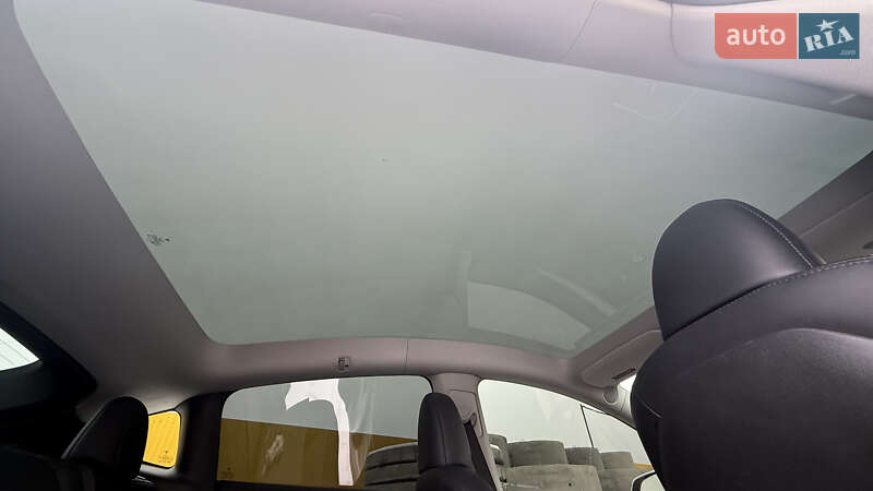 Внедорожник / Кроссовер Tesla Model Y 2022 в Гатном фото 23 Внедорожник / Кроссовер Tesla Model Y 2022 в Гатном