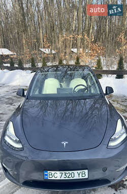 Внедорожник / Кроссовер Tesla Model Y 2020 в Львове