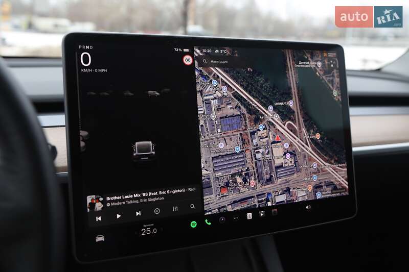 Внедорожник / Кроссовер Tesla Model Y 2023 в Киеве