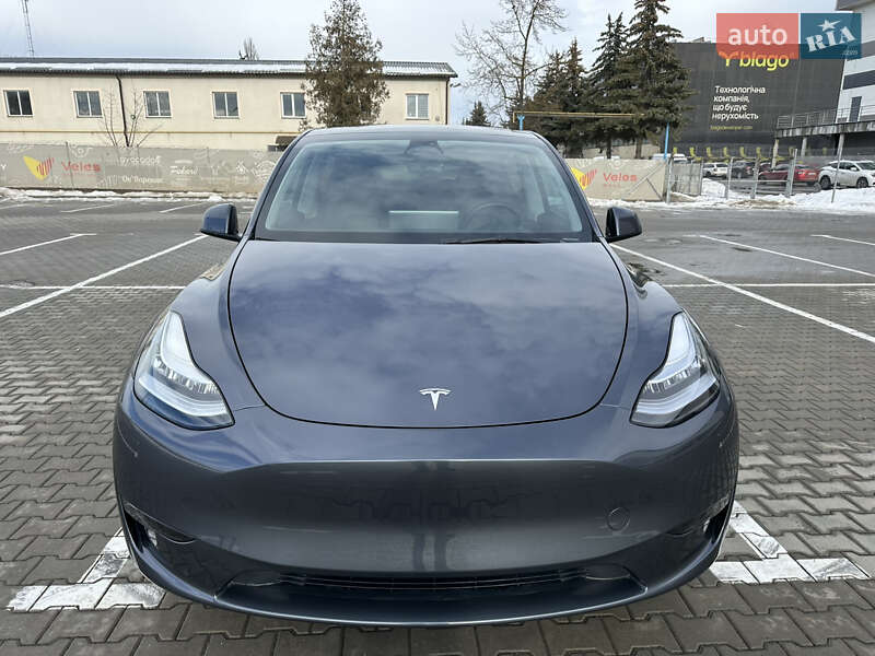 Позашляховик / Кросовер Tesla Model Y 2023 в Івано-Франківську фото 2 Позашляховик / Кросовер Tesla Model Y 2023 в Івано-Франківську