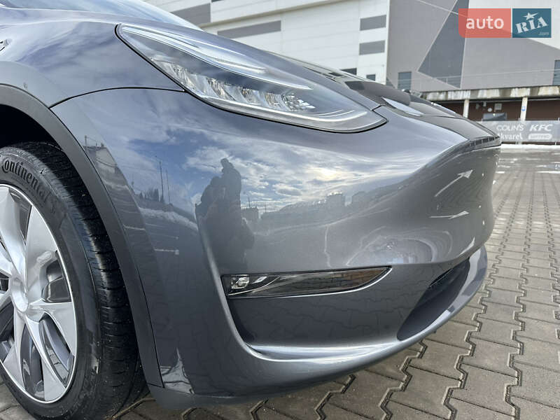 Позашляховик / Кросовер Tesla Model Y 2023 в Івано-Франківську фото 12 Позашляховик / Кросовер Tesla Model Y 2023 в Івано-Франківську
