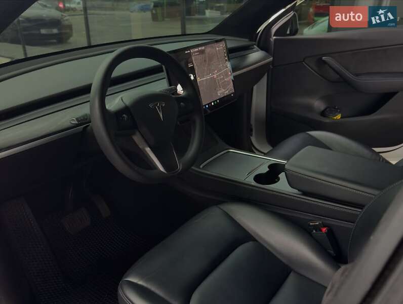 Позашляховик / Кросовер Tesla Model Y 2021 в Львові фото 6 Позашляховик / Кросовер Tesla Model Y 2021 в Львові