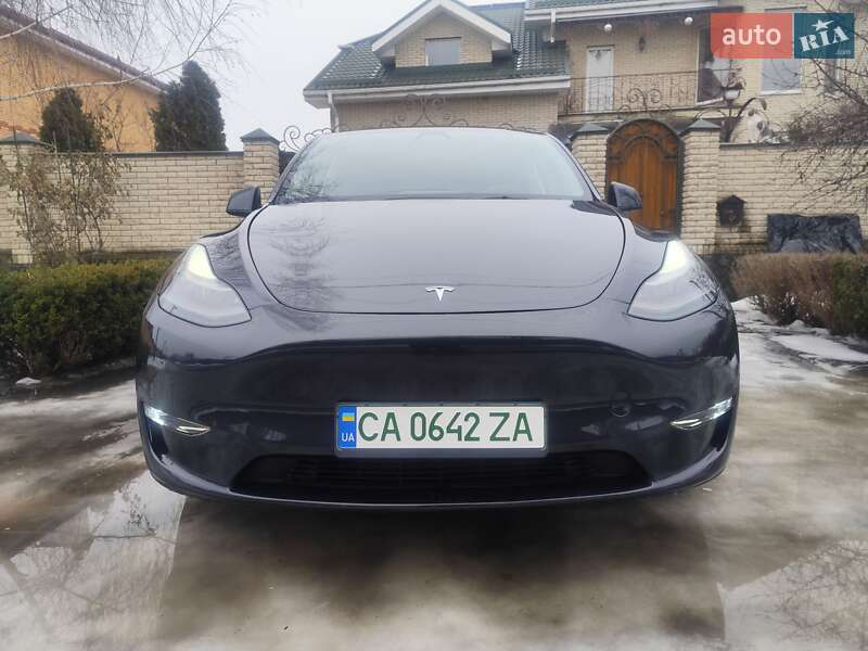 Позашляховик / Кросовер Tesla Model Y 2024 в Черкасах фото 4 Позашляховик / Кросовер Tesla Model Y 2024 в Черкасах