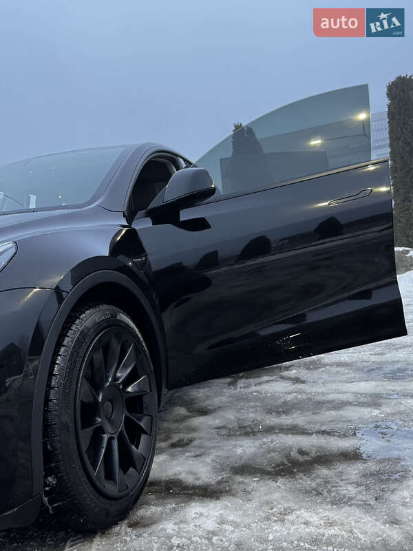 Позашляховик / Кросовер Tesla Model Y 2021 в Вінниці фото 3 Позашляховик / Кросовер Tesla Model Y 2021 в Вінниці