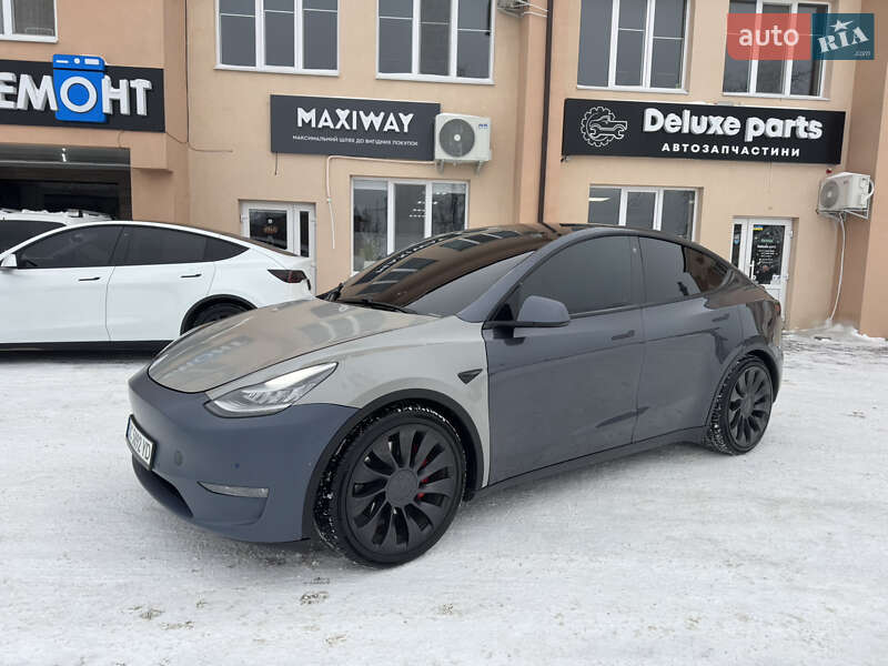 Позашляховик / Кросовер Tesla Model Y 2020 в Луцьку фото 3 Позашляховик / Кросовер Tesla Model Y 2020 в Луцьку