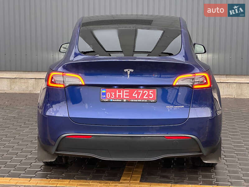 Позашляховик / Кросовер Tesla Model Y 2023 в Києві фото 11 Позашляховик / Кросовер Tesla Model Y 2023 в Києві