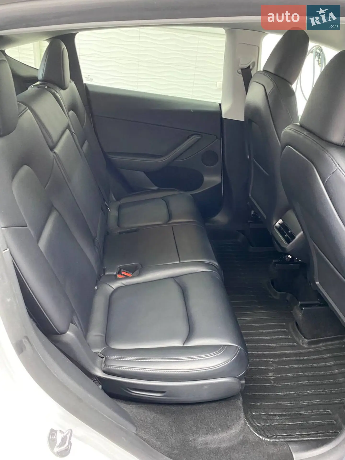 2023 Tesla Model Y - мініатюра 14