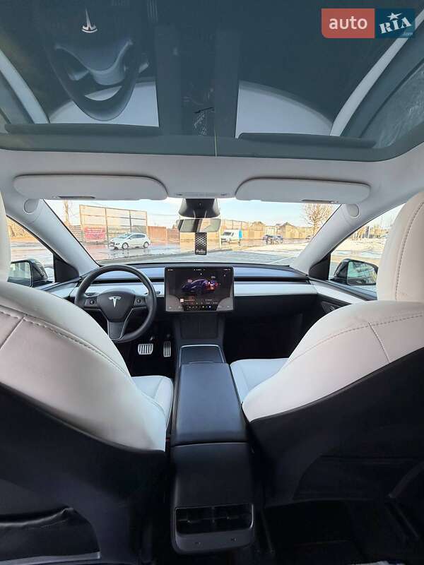 Позашляховик / Кросовер Tesla Model Y 2023 в Івано-Франківську фото 52 Позашляховик / Кросовер Tesla Model Y 2023 в Івано-Франківську