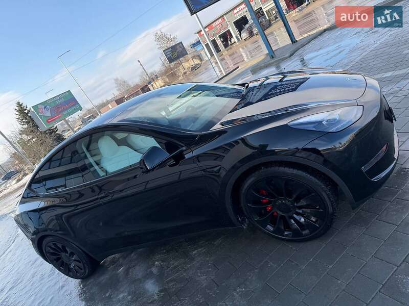 Позашляховик / Кросовер Tesla Model Y 2023 в Івано-Франківську фото 68 Позашляховик / Кросовер Tesla Model Y 2023 в Івано-Франківську