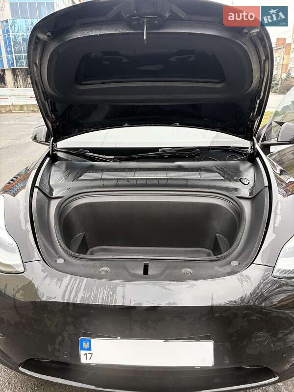 Позашляховик / Кросовер Tesla Model Y 2021 в Полтаві