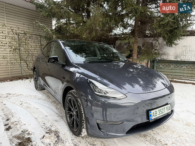 Внедорожник / Кроссовер Tesla Model Y 2023 в Виннице
