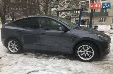 Внедорожник / Кроссовер Tesla Model Y 2023 в Чернигове