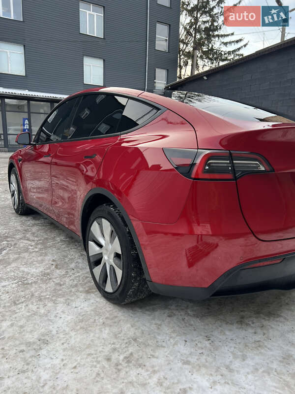 Позашляховик / Кросовер Tesla Model Y 2021 в Могилів-Подільському фото 5 Позашляховик / Кросовер Tesla Model Y 2021 в Могилів-Подільському