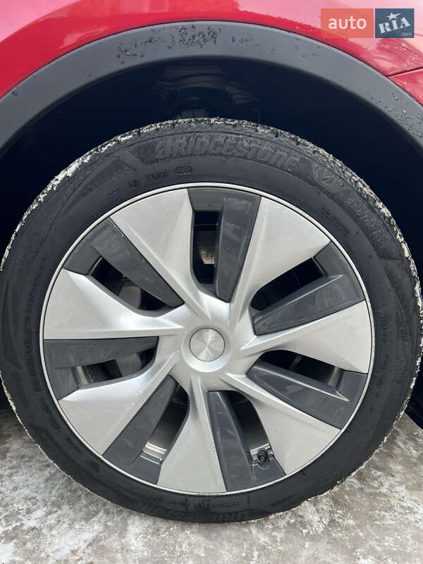 Позашляховик / Кросовер Tesla Model Y 2021 в Могилів-Подільському фото 14 Позашляховик / Кросовер Tesla Model Y 2021 в Могилів-Подільському