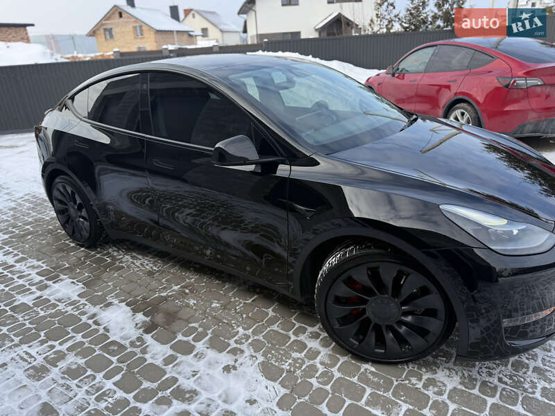 Позашляховик / Кросовер Tesla Model Y 2021 в Львові фото 2 Позашляховик / Кросовер Tesla Model Y 2021 в Львові