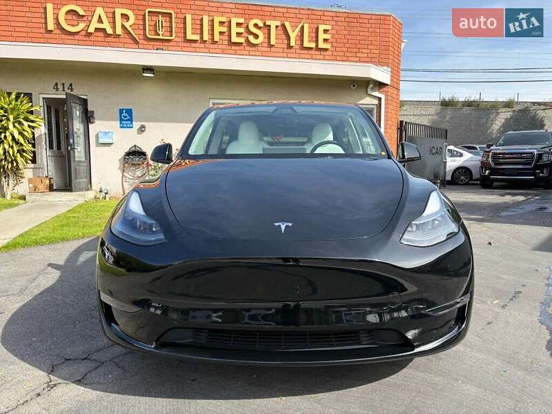 Внедорожник / Кроссовер Tesla Model Y 2025 в Львове фото 2 Внедорожник / Кроссовер Tesla Model Y 2025 в Львове