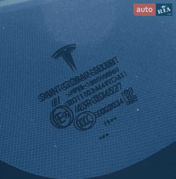 Позашляховик / Кросовер Tesla Model Y 2021 в Полтаві