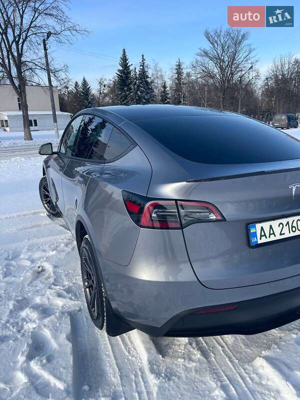 Внедорожник / Кроссовер Tesla Model Y 2024 в Киеве фото 6 Внедорожник / Кроссовер Tesla Model Y 2024 в Киеве
