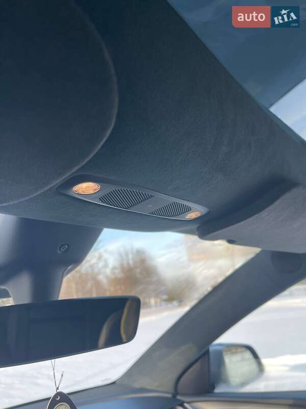 Внедорожник / Кроссовер Tesla Model Y 2024 в Киеве фото 16 Внедорожник / Кроссовер Tesla Model Y 2024 в Киеве