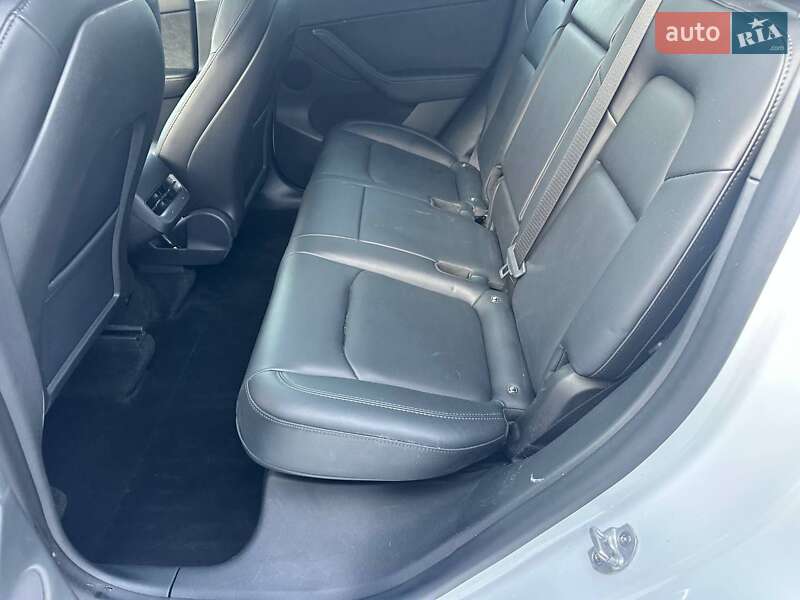 Внедорожник / Кроссовер Tesla Model Y 2022 в Луцке фото 21 Внедорожник / Кроссовер Tesla Model Y 2022 в Луцке