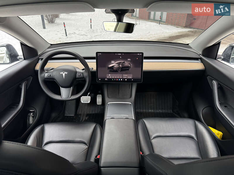Позашляховик / Кросовер Tesla Model Y 2022 в Львові