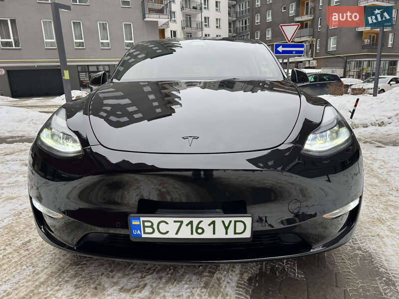 Позашляховик / Кросовер Tesla Model Y 2022 в Львові