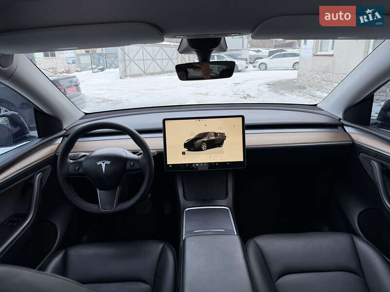 Внедорожник / Кроссовер Tesla Model Y 2022 в Луцке