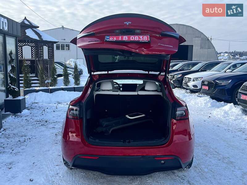 Позашляховик / Кросовер Tesla Model Y 2022 в Луцьку фото 15 Позашляховик / Кросовер Tesla Model Y 2022 в Луцьку