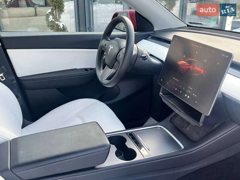 Позашляховик / Кросовер Tesla Model Y 2022 в Луцьку фото 21 Позашляховик / Кросовер Tesla Model Y 2022 в Луцьку