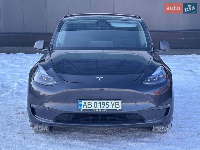 Внедорожник / Кроссовер Tesla Model Y 2025 в Киеве