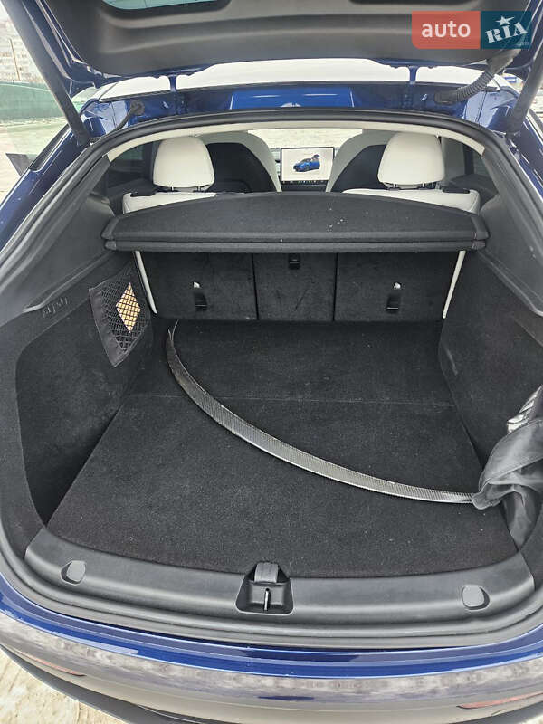 Внедорожник / Кроссовер Tesla Model Y 2023 в Одессе