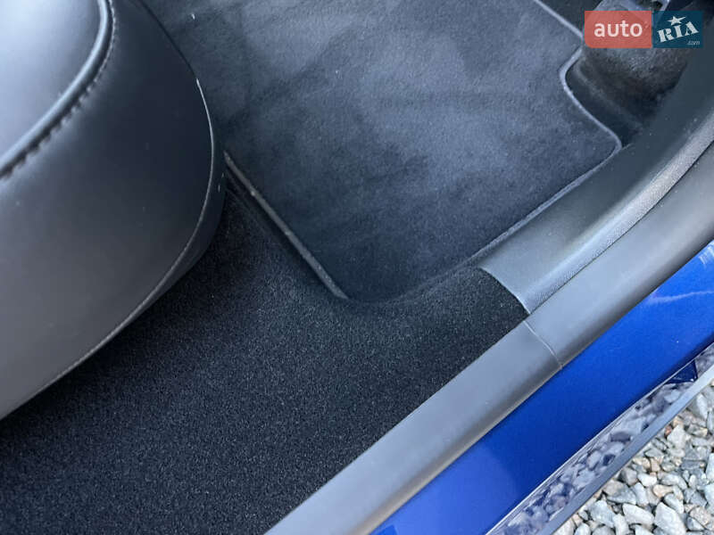 Позашляховик / Кросовер Tesla Model Y 2023 в Львові фото 29 Позашляховик / Кросовер Tesla Model Y 2023 в Львові