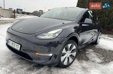 Внедорожник / Кроссовер Tesla Model Y 2024 в Львове