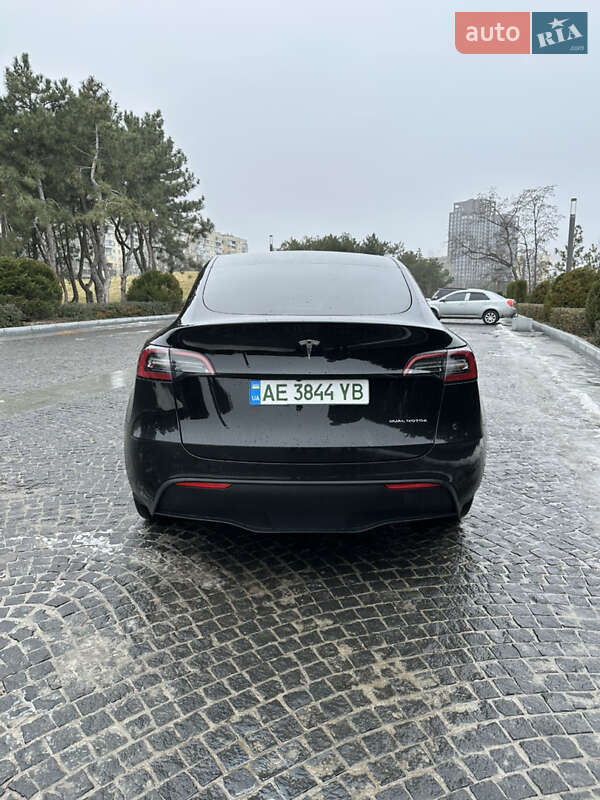Внедорожник / Кроссовер Tesla Model Y 2022 в Днепре
