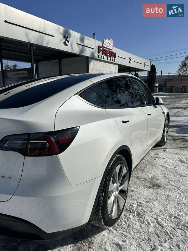 Внедорожник / Кроссовер Tesla Model Y 2021 в Ровно фото 7 Внедорожник / Кроссовер Tesla Model Y 2021 в Ровно