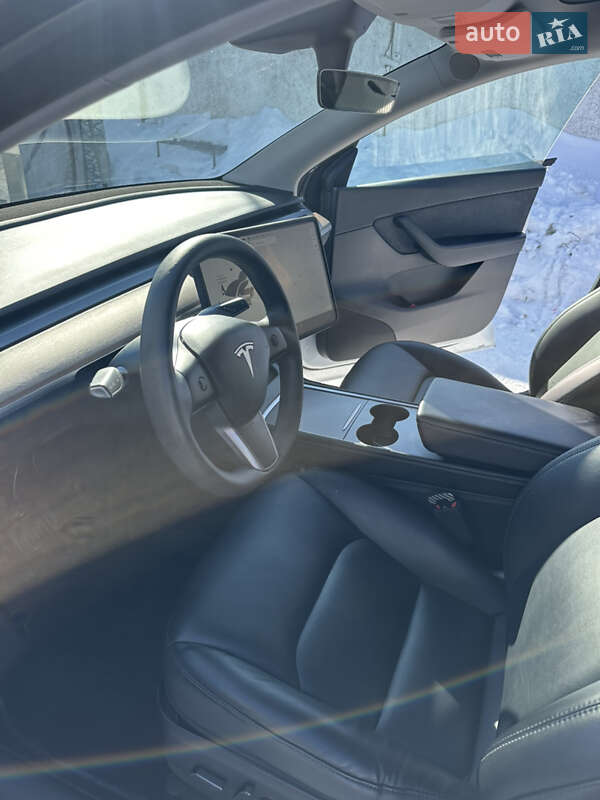 Внедорожник / Кроссовер Tesla Model Y 2021 в Ровно фото 18 Внедорожник / Кроссовер Tesla Model Y 2021 в Ровно