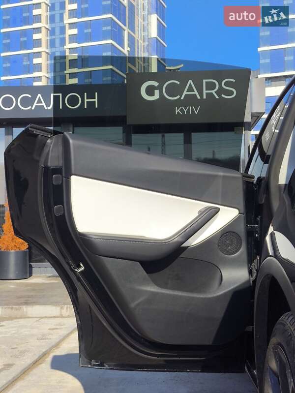Внедорожник / Кроссовер Tesla Model Y 2022 в Киеве фото 23 Внедорожник / Кроссовер Tesla Model Y 2022 в Киеве
