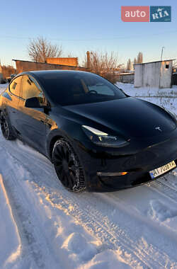 Позашляховик / Кросовер Tesla Model Y 2022 в Києві